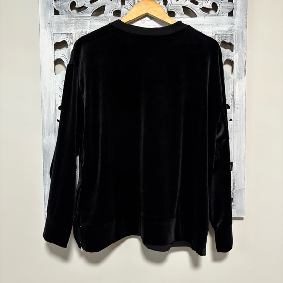 Athleta Retroplush Black Velvet Side Snap Pullover Fleece Crewneck Sweatshirt - Picture 3 of 9